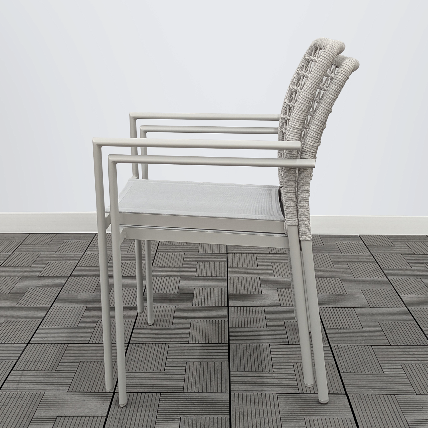 Кресло обеденное CLUB жгут св-серый каркас серый с подушкой ткань серая