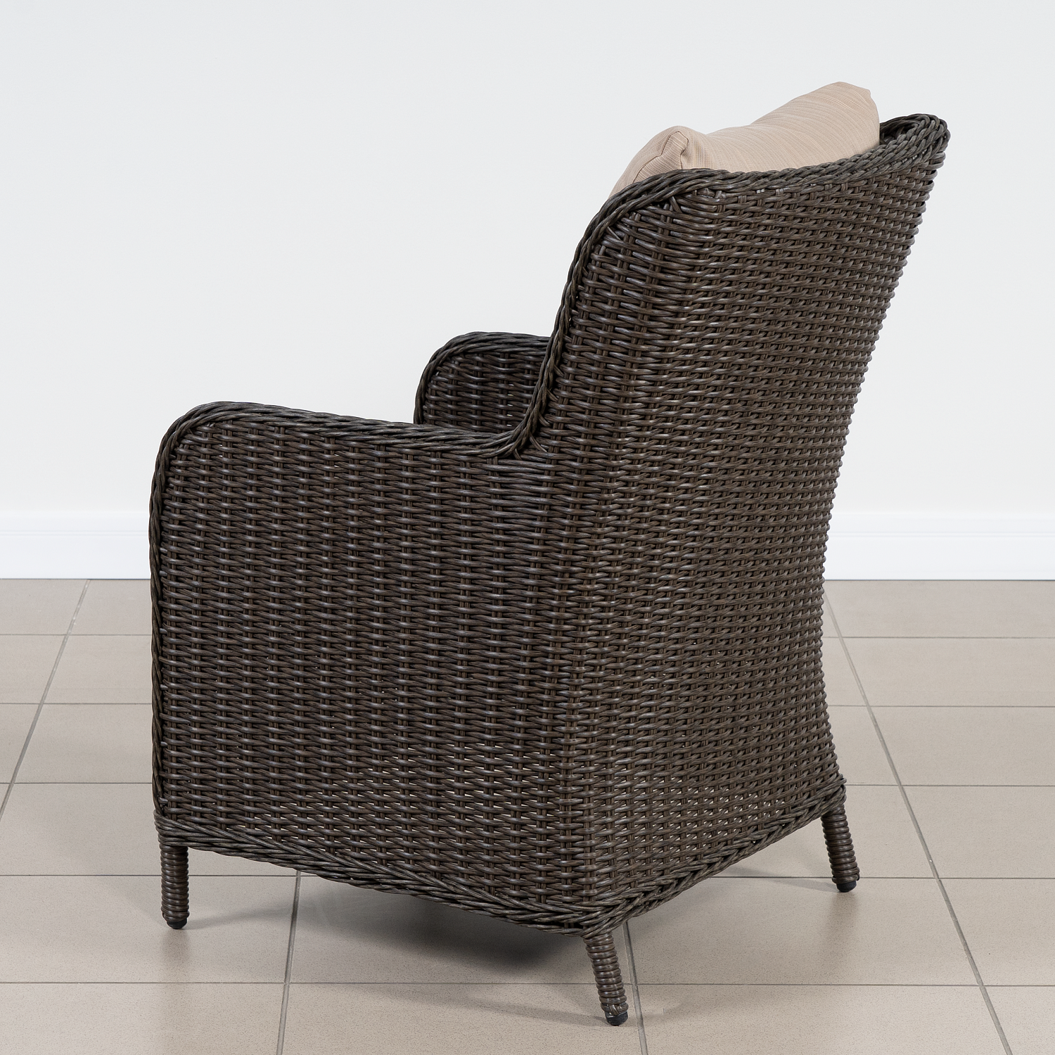 Кресло МАДАГАСКАР  с подушками Кресло МАДАГАСКАР  с подушками