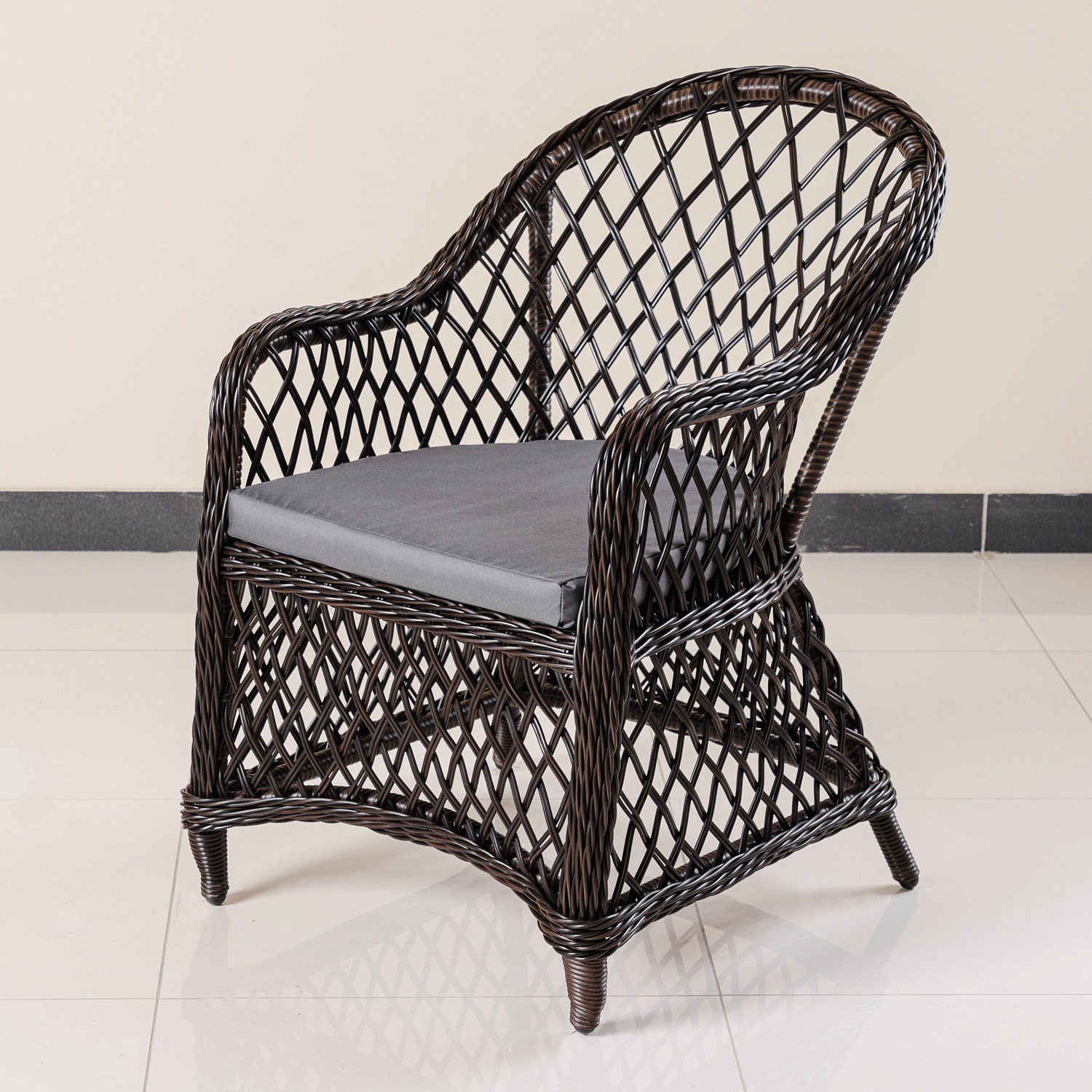 Кресло Уэльс ажурное плетение с подушкой