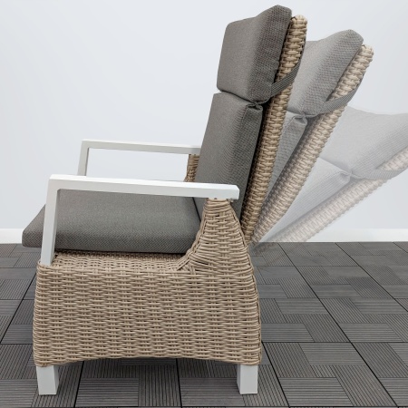 Кресло обеденное ЛИАНА с системой реклайн бежевое