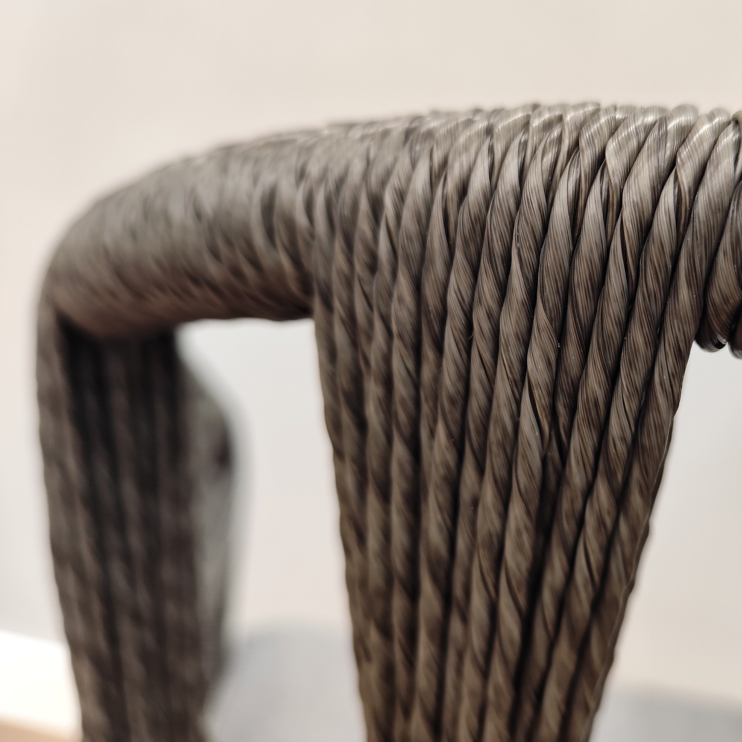 Кресло обеденное Tornado жгут серый каркас серый с подушкой серой