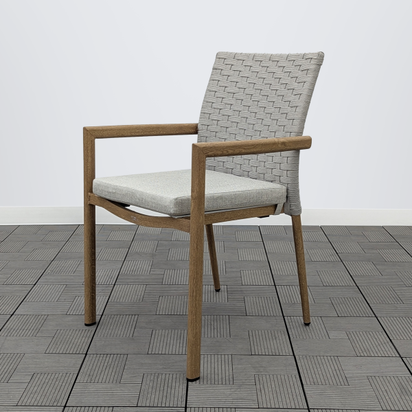 Кресло обеденное LOUNGE жгут св-серый каркас под дерево с подушкой ткань серая