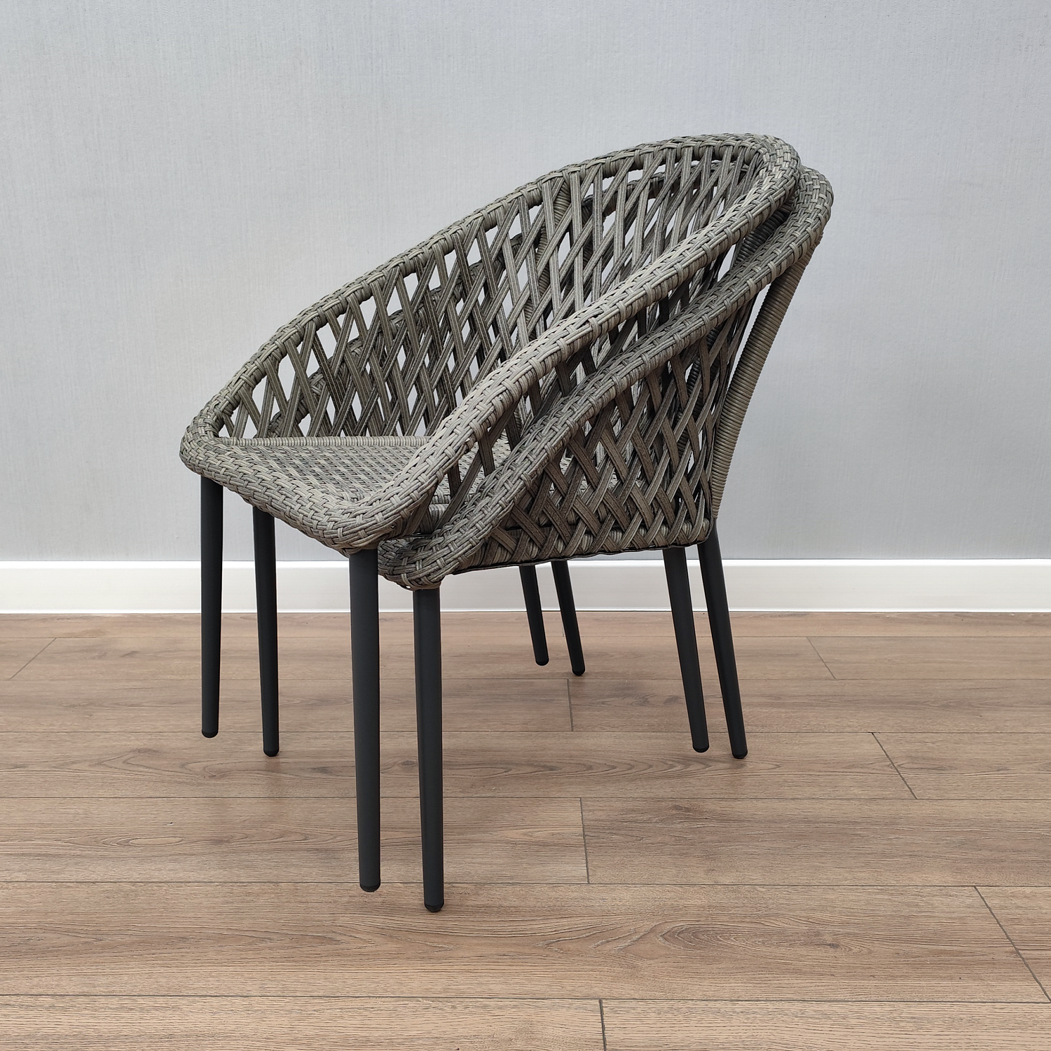 Кресло ЭММА серый/антрацит с подушкой