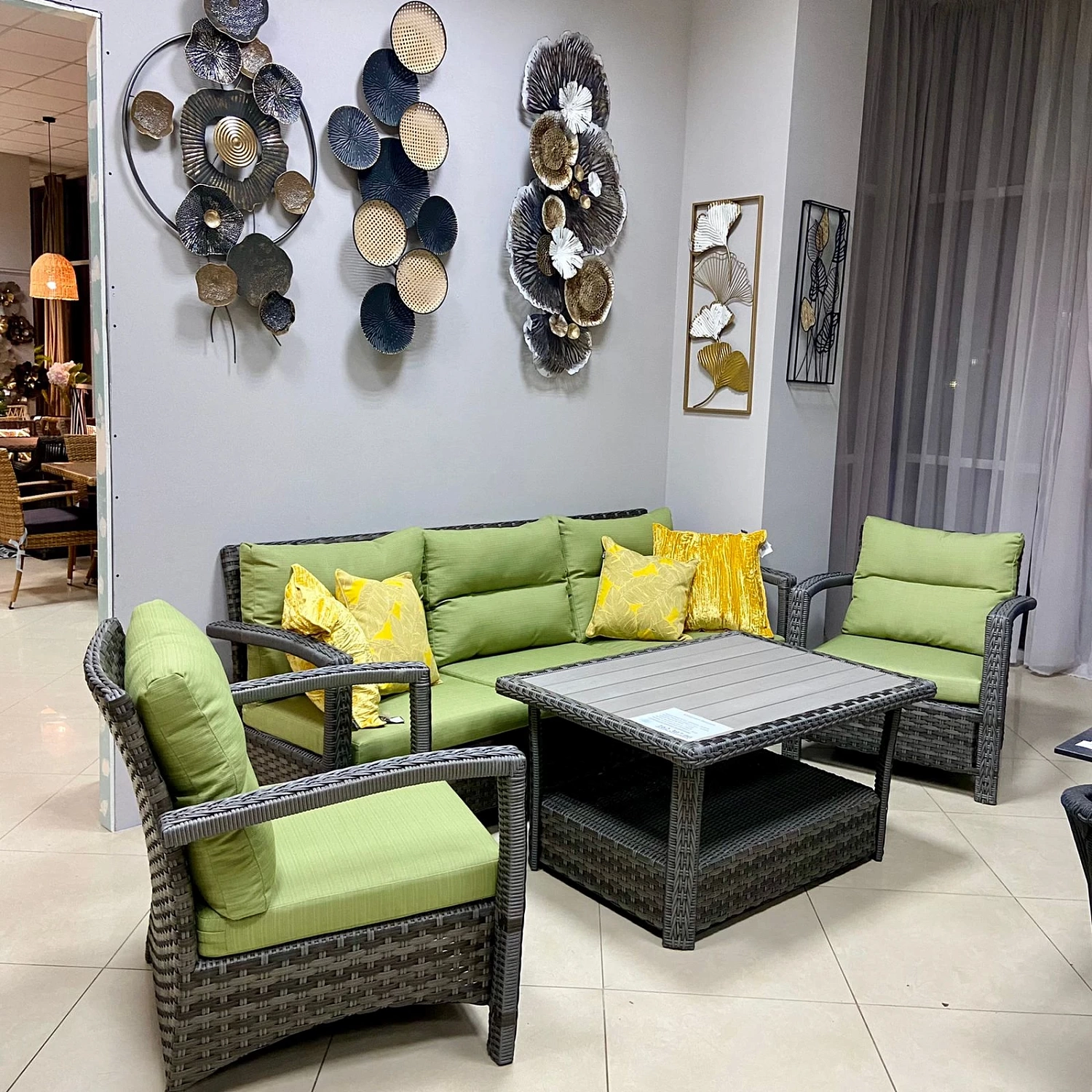 Комплект плетеной мебели ВЕНЕЦИЯ (комплектация: 3х-местный диван, 2 кресла, стол)