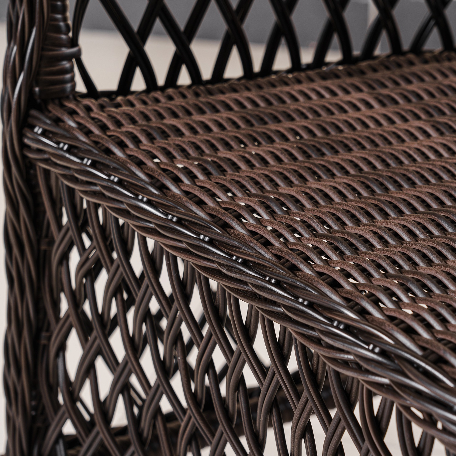 Кресло Уэльс ажурное плетение с подушкой