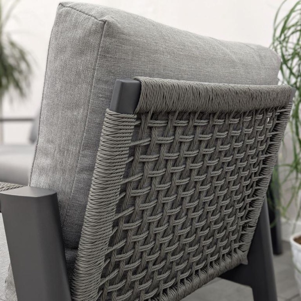 Комплект плетеной мебели HANA каркас чёрный (диван 3-х + коф.столик + 2 кресла с подушками) Комплект плетеной мебели HANA каркас чёрный (диван 3-х + коф.столик + 2 кресла с подушками)