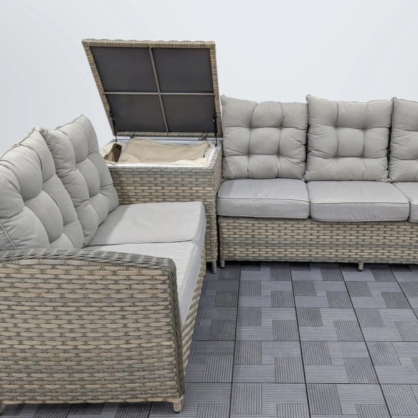 Комплект мебели БАРБАДОС (диван угловой, сундук, 2 пуфа, стол 160х90) Комплект мебели БАРБАДОС (диван угловой, сундук, 2 пуфа, стол 160х90)