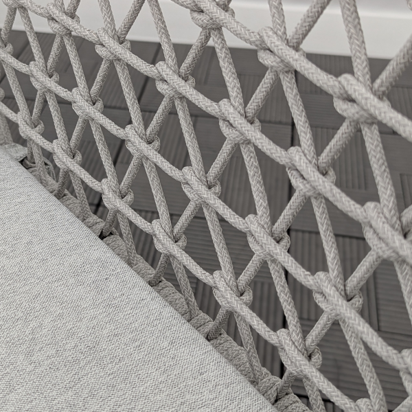 Кресло обеденное CLUB жгут св-серый каркас серый с подушкой ткань серая