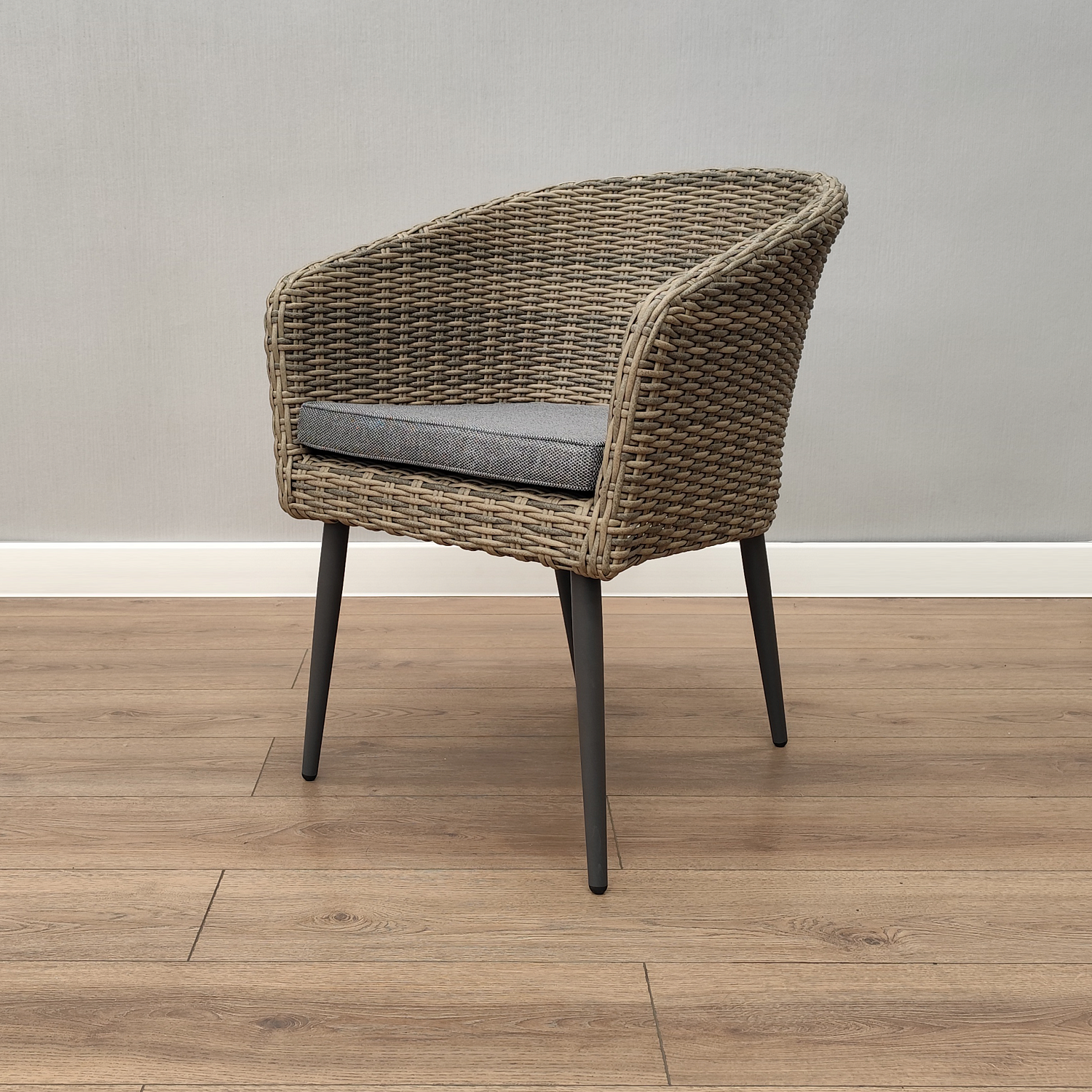 Кресло обеденное BONN жгут серо-коричневый каркас серый с подушкой серой