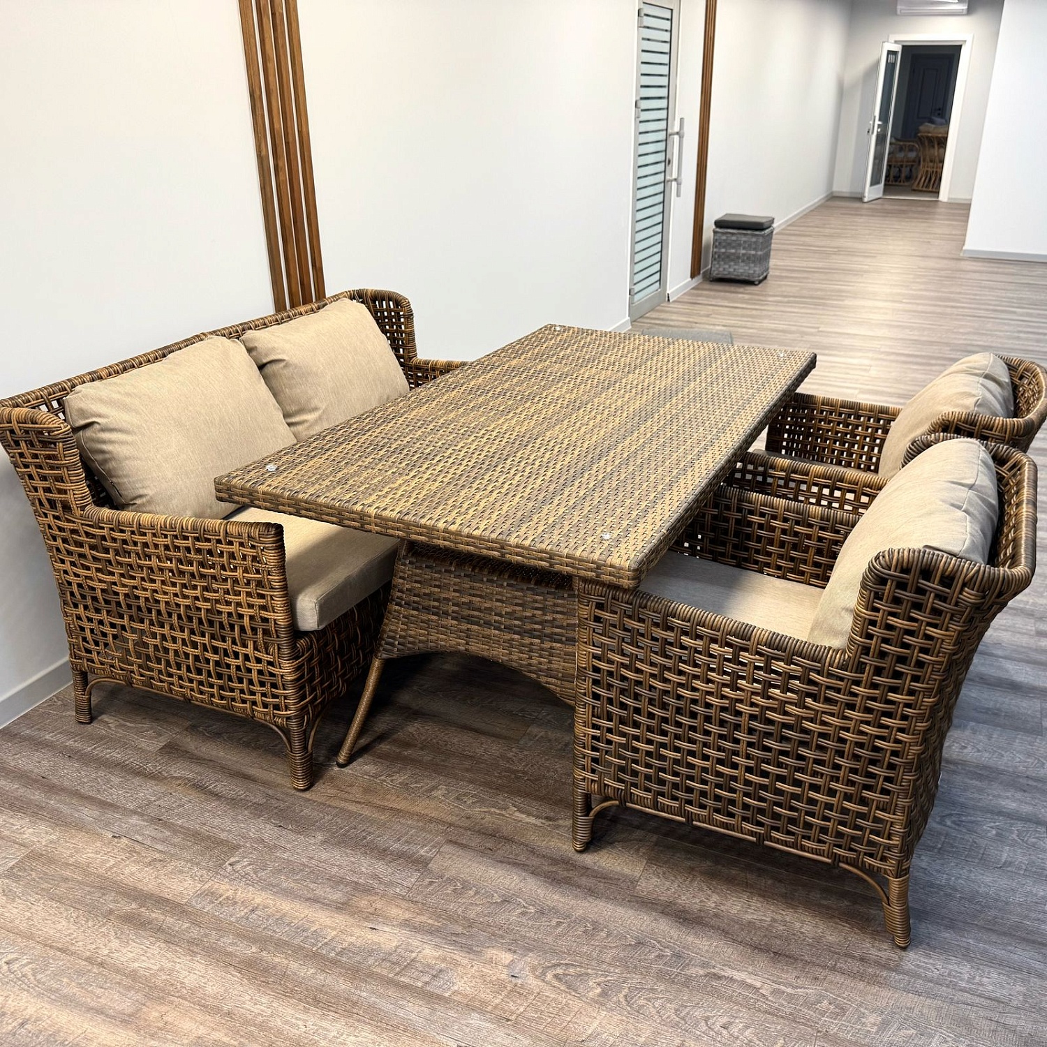 Композиция Милан/Монако